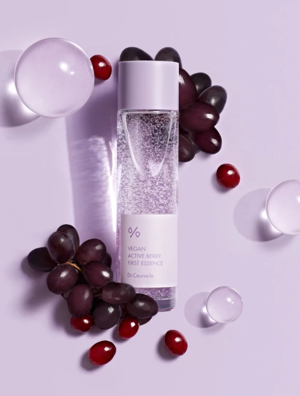 1Dr.Ceuracle-Vegan-Active-Berry-First-Essence-150ml